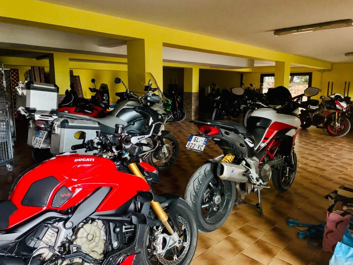 Hotel Miramonti Seulo Turismo Rurale ภายนอก รูปภาพ