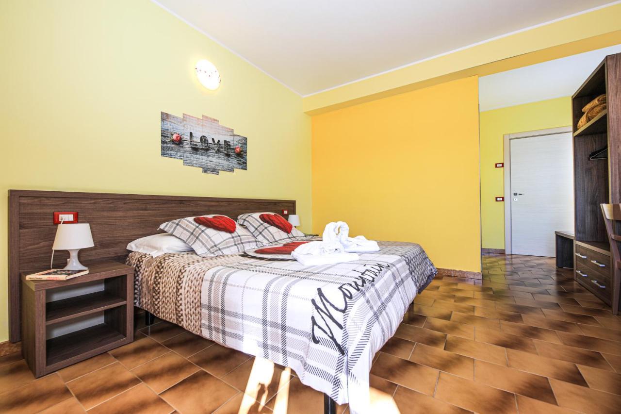 Hotel Miramonti Seulo Turismo Rurale ภายนอก รูปภาพ