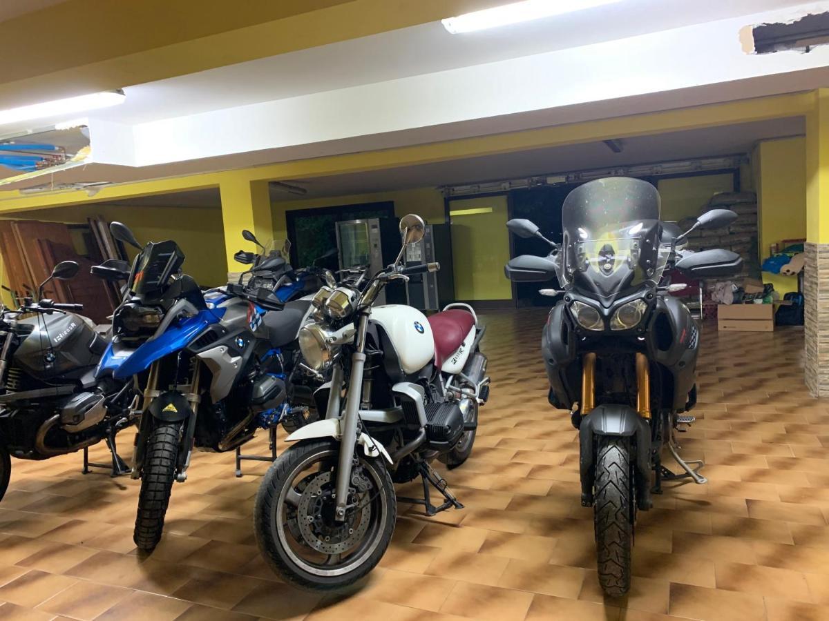 Hotel Miramonti Seulo Turismo Rurale ภายนอก รูปภาพ